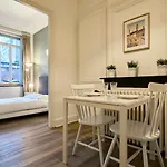 Centre - Large Functional * Λιλ