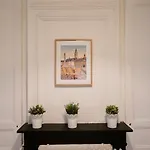 Centre - Large Functional Apartman Lille